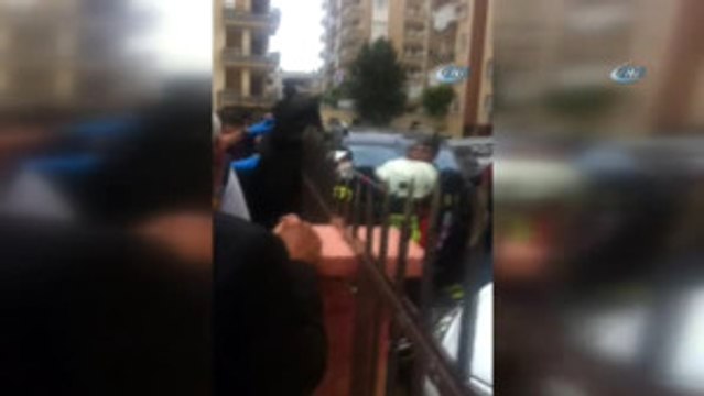 Çocuğun Göğsüne Demir Parmaklık Saplandı