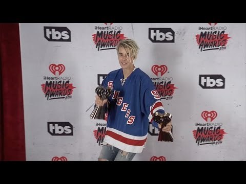 Justin Bieber 2016 iHeartRadio Music Awards Press Room