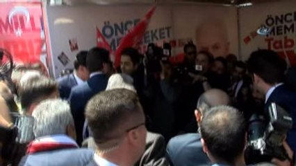 Başbakan Binali Yıldırım Evet Çadırını Ziyaret Etti