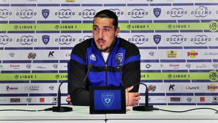Bastia-Lyon : Conf. d'avant-match d'E. Crivelli