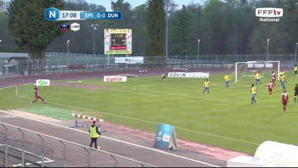 Demi volée de Damien Fachan qui passe au dessus du but