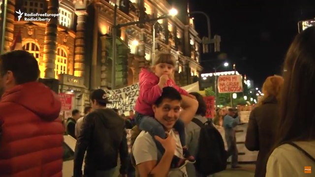 Anti-Vucic Protests Take Festive Atmosphere 10 Days After Serbian Election