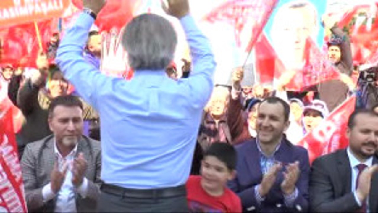 Referanduma Bir Gün Kala AK Parti Beyoğlu Teşkilatından Beyoğlu Mitingi