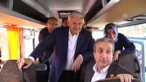 Başbakan Yıldırım, Basın Otobüsünde Gazetecilerin Sorularını Yanıtladı (1)