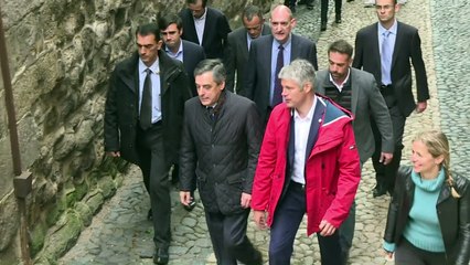 François Fillon en campagne au Puy-en-Velay, lieu de pèlerinage
