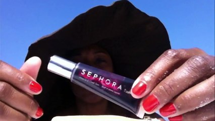 Tutorial: What's In My Travel Makeup Bag