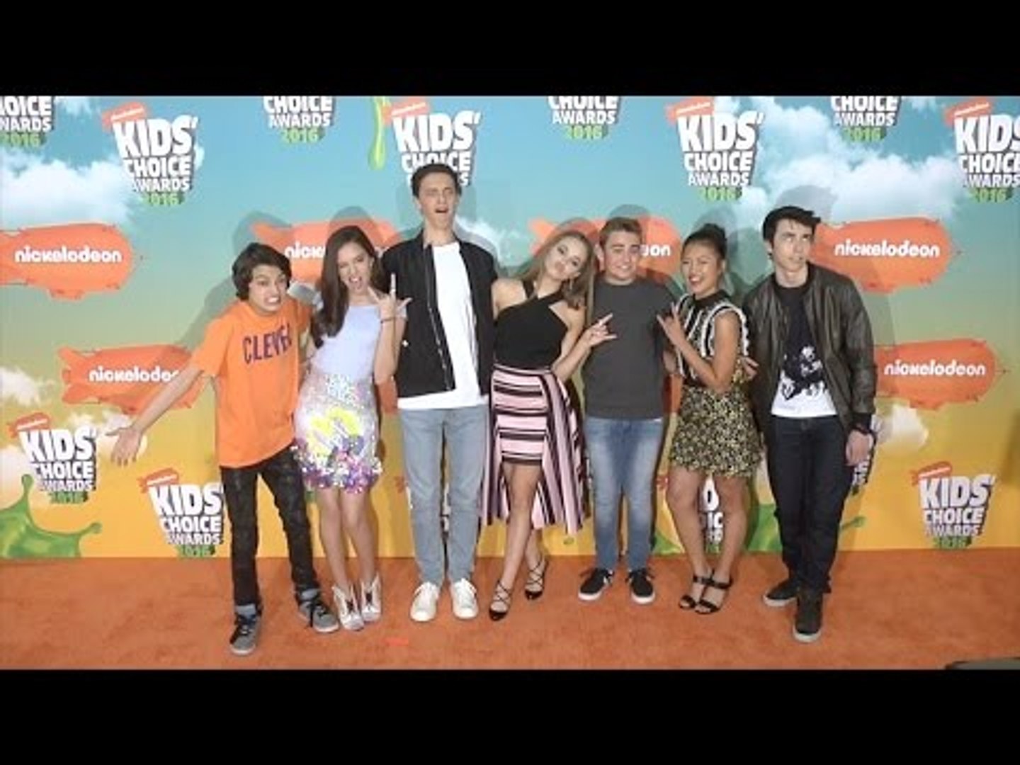 Haley Tju, Lilimar, - Bella and the Bulldogs at the 2015