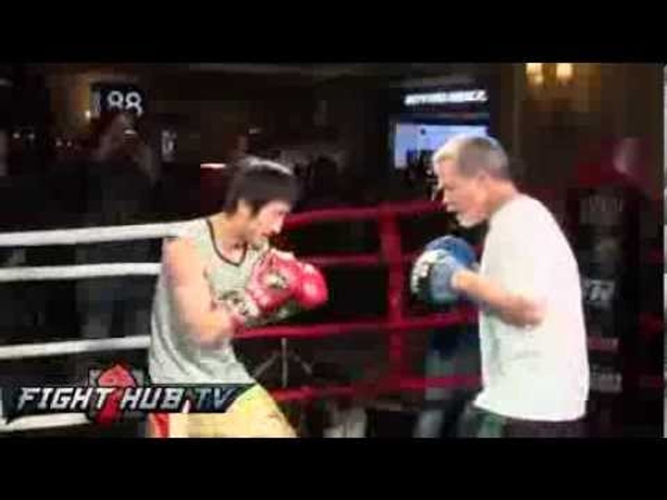 Zou Shiming vs. Yokthong Kokietgym: Shiming final workout w/ Freddie Roach