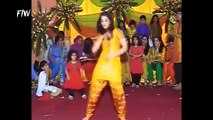 Indian funny Dance, Girls Dance Hot Wedding Dance 2017