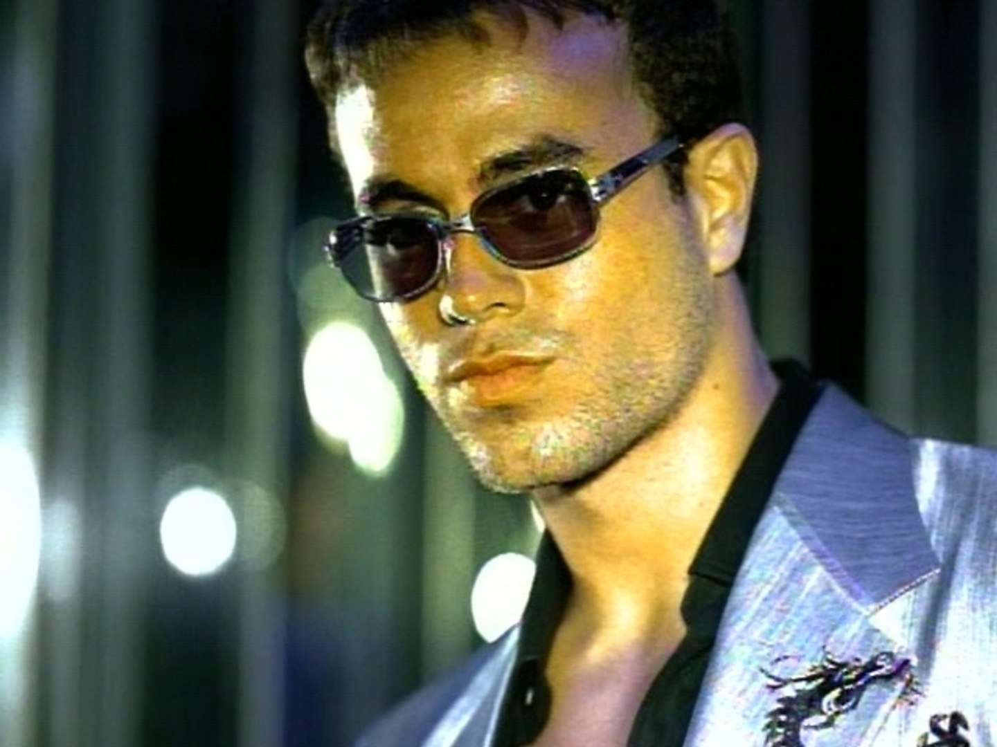 Enrique Iglesias Bailamos Lyrics