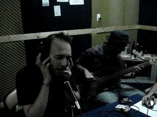 Otra vuelta - The Mil Demonios