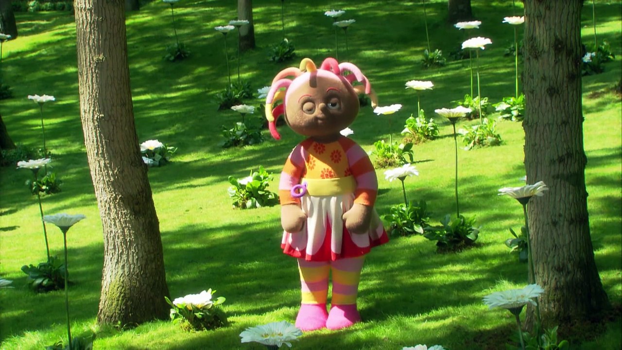 In the Night Garden 203 - Playing Hiding with - Makka Pakka | HD | Full Episode