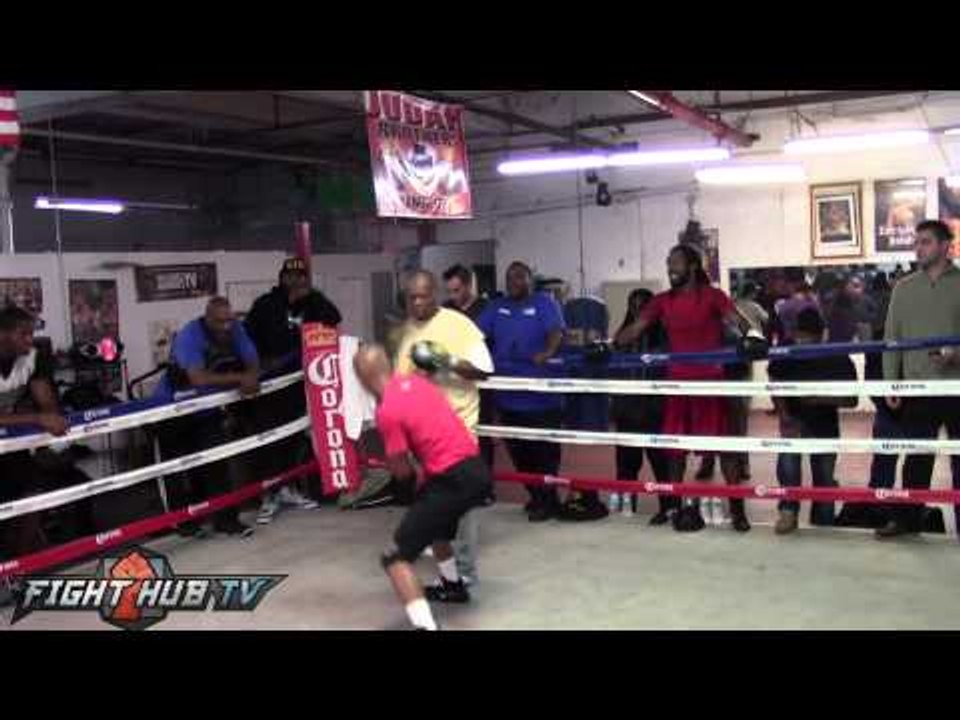 Zab Judah vs. Paulie Malignaggi- Judah full workouk (HD)