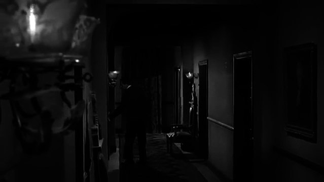 La maison de la colline hantée ( Film Horreur )_0002