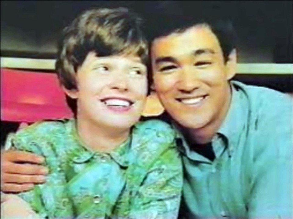 Bruce Lee Biography Part 1 http://BestDramaTv.Net