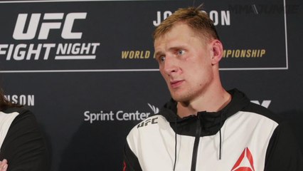 Alexander Volkov picks apart Roy Nelson at UFC on FOX 24