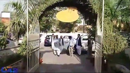 Imran Khan is Enjoying With Hassan Nisar