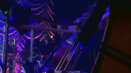 Isabel Pantoja Abrázame Muy Fuerte 2016