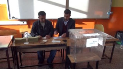 Diyarbakır'da Oy Verme İşlemi Başladı