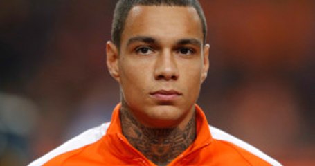 Fenerbahçeli Van Der Wiel'i 2 İtalyan Kulübü İstiyor