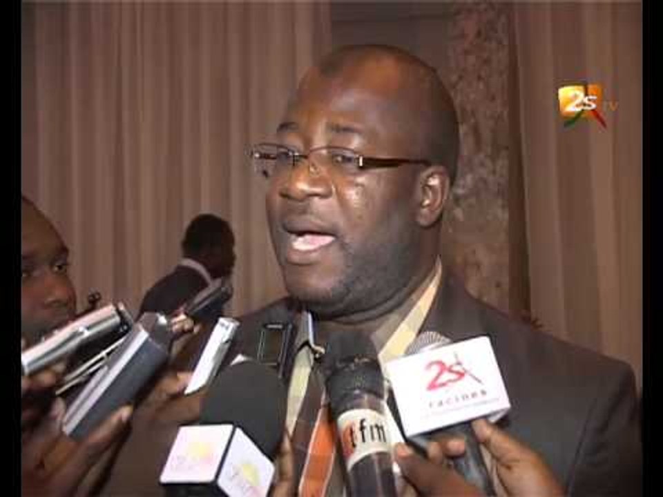 Ministres et membres du forum civil, jugent le dernier rapport de l' IGE