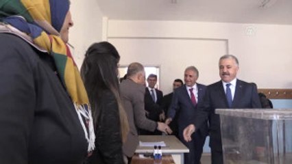Bakan Arslan Oyunu Kullandı: "Milletimizin Kararı Başımızın Gözümüzün Üstünde"