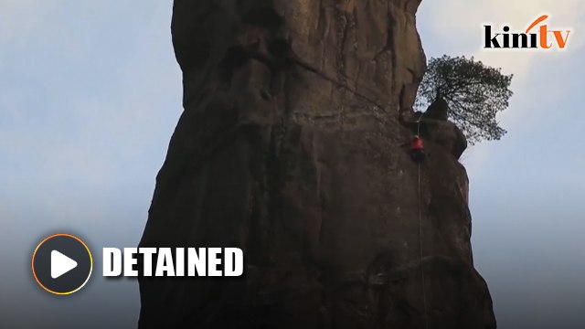 Police detain tourists for climbing prohibited site in China