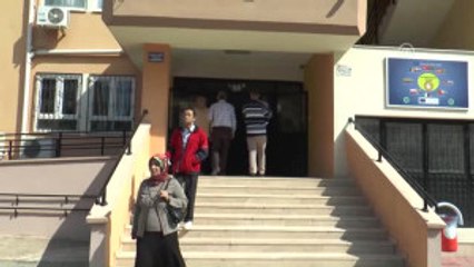 Türkiye Sandık Başında - Engelliler Oy Kullandı