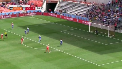 La lucarne parfaite de Rachel Daly