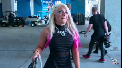 An excited Alexa Bliss is running on adrenaline  WrestleMania 4K Exclusive, April 2, 2017