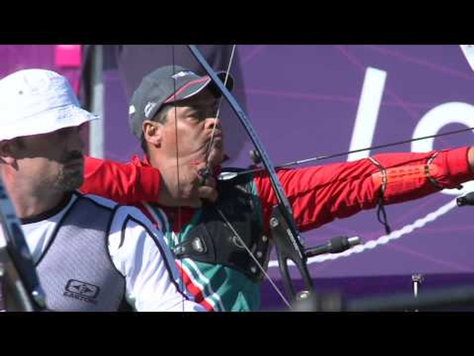 Archery - Szarszewski (GER) v Baez T (MEX) and Wolfe (USA) v Wildeboer (NED) - Men's Ind. Rec. W1/W2