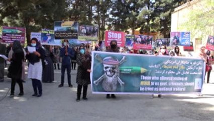 Afganistan'da "Tüm Bombaların Anası"Nı Kullanması Protesto Edildi
