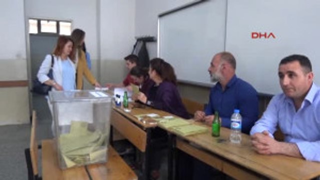 Manisa Başkan Ergün Oyunu Kullandı