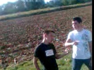 Eric et baptiste qui danse super bien XD