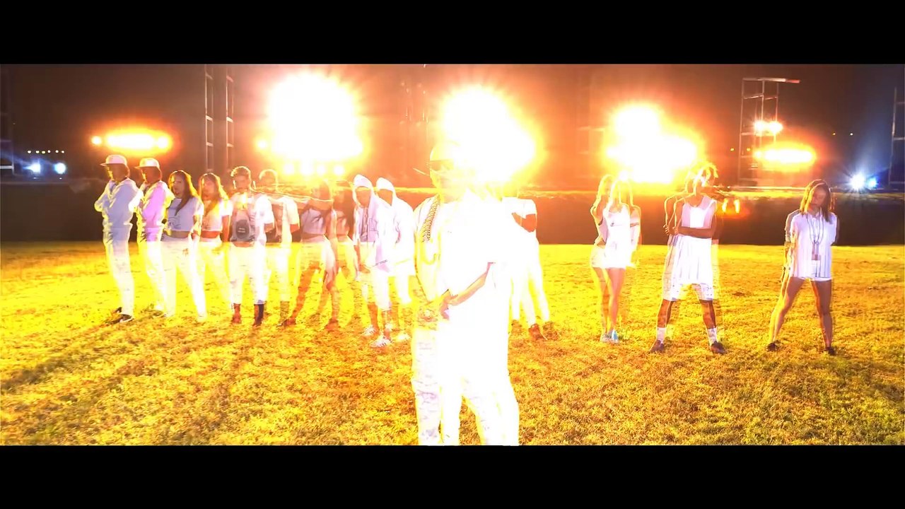 YO ABAJO Y TU ARRIBA - JACOB FOREVER feat MICHA