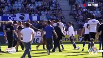 A Bastia, les supporters entrent sur le terrain pendant l'échauffement et agressent les Lyonnais