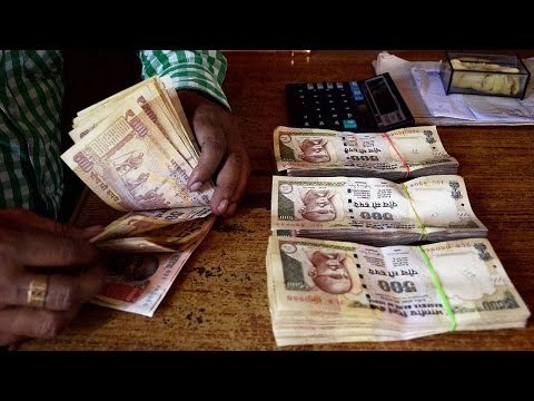 500, 1000 ban: Depositing cash above Rs 2.5 lakh face tax, 200% penalty |Oneindia News