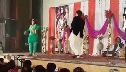 Nelam Gul Hot Dance with Arbaz khan on Pashto Stage Show