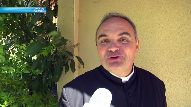 D!CI TV : Gap : La cathédrale noire de monde pour la messe de Pâques