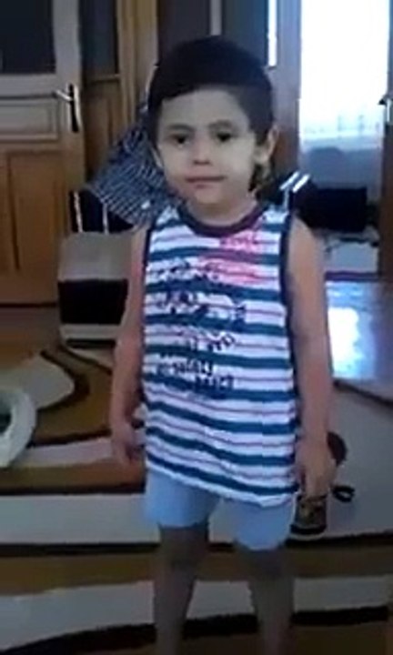 Crazy Kid Climbs Up the Pillar Easily Amazing Video