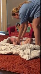 Ce bébé arrête de pleurer en écoutant Marvin Gaye !