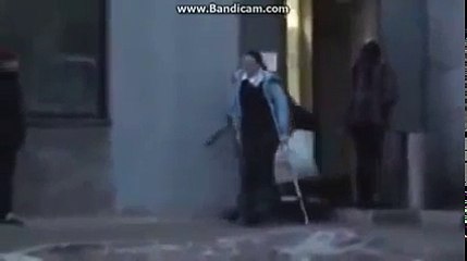 Broken leg crutching