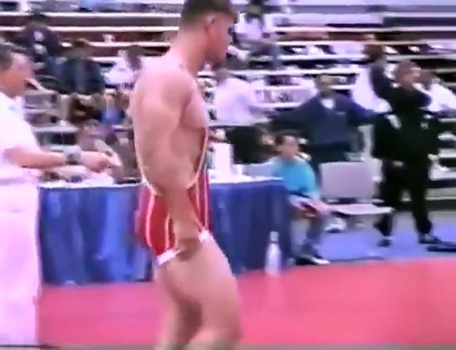 Wrestling no colégio. Vídeo vintage. Wrestling in high school. Vintage video.