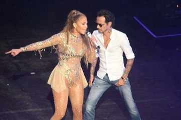 Jennifer Lopez & Marc Anthony - Olvidame Y Pega La Vuelta (Dominican Republic 2017)
