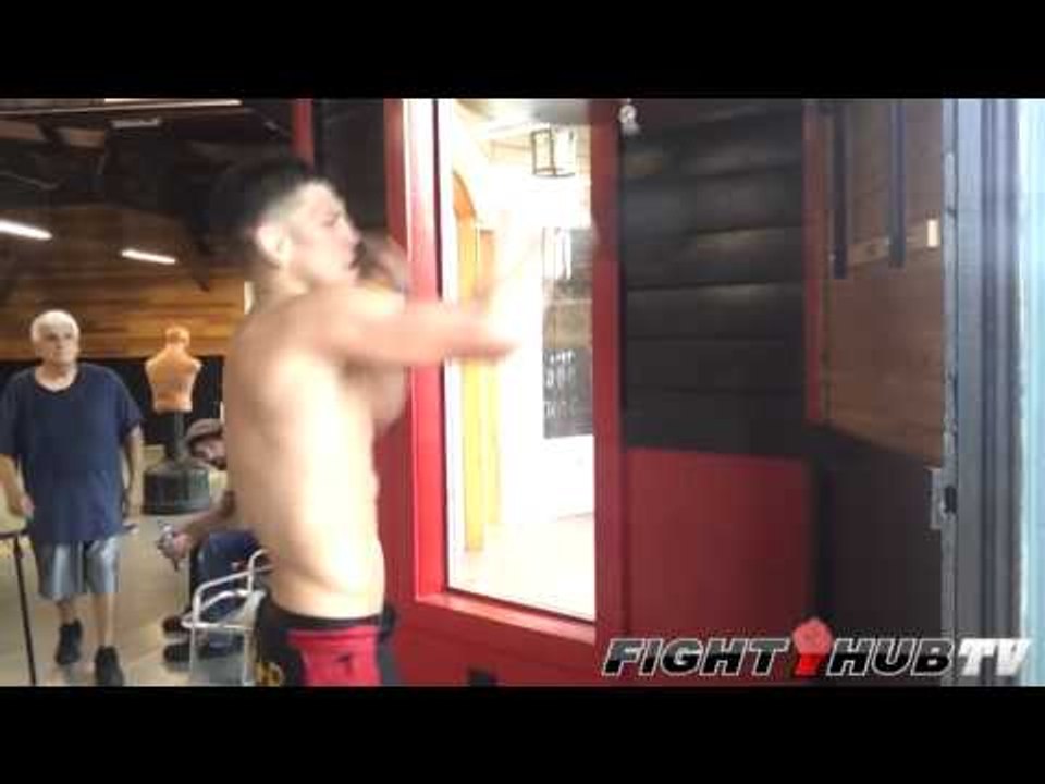 UFC 158: Georges St-Pierre vs. Nick Diaz: Diaz speed bag routine