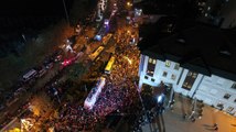AK Parti Istanbul Il Başkanlığındaki Coşku Havadan Görüntülendi