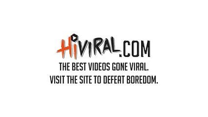 Eşekle Eşek Olan Adam