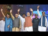 Narendra Modi alleges SP-BSP friends behind curtain, urges voters to break nexus | Oneindia News