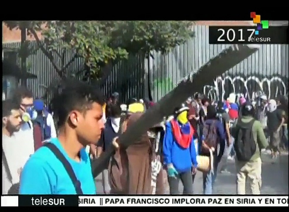 Presenta pdte. venezolano pruebas de la violencia opositora en el país