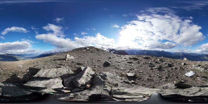 Experience the mountain summit of Jasper Alberta in 360-degree video Canada